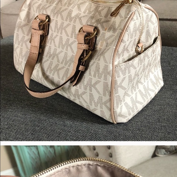 Mk purse - Picture 2 of 6